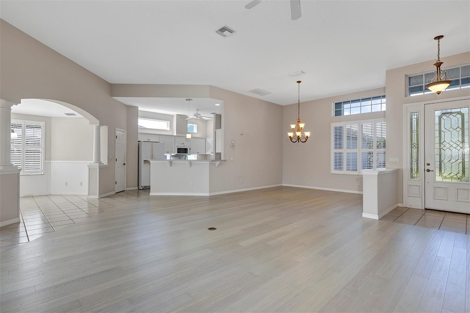 2880 MEDITERRANEAN LOOP, TAVARES, FL — photo 32