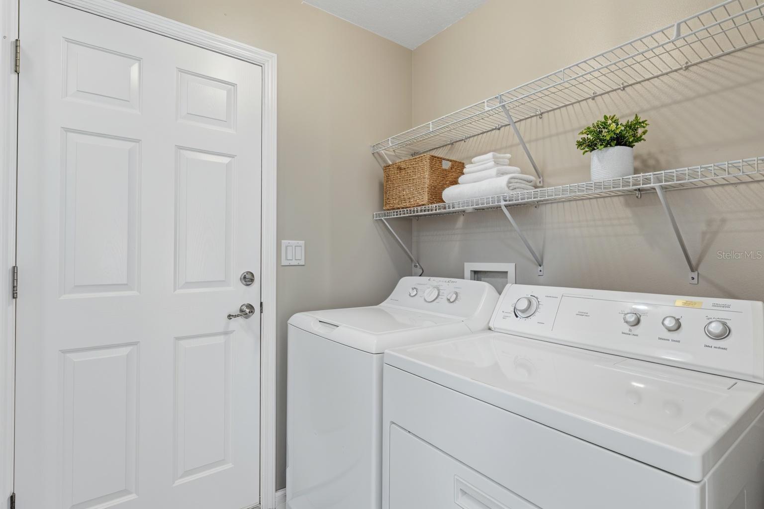 2880 MEDITERRANEAN LOOP, TAVARES, FL — photo 41