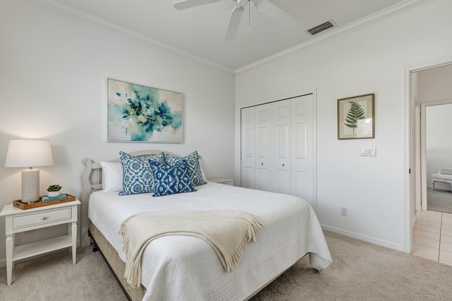 2880 MEDITERRANEAN LOOP, TAVARES, FL — photo 45