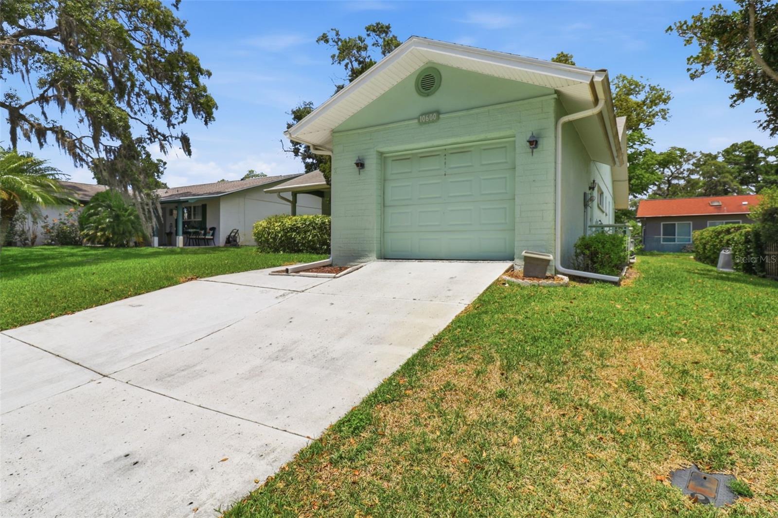 10600 SALAMANCA DR, PORT RICHEY, FL — photo 3