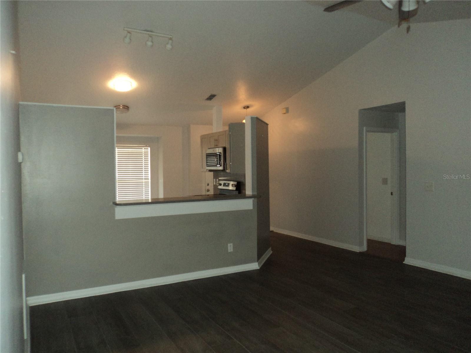 548 E MONTROSE ST, CLERMONT, FL — photo 10