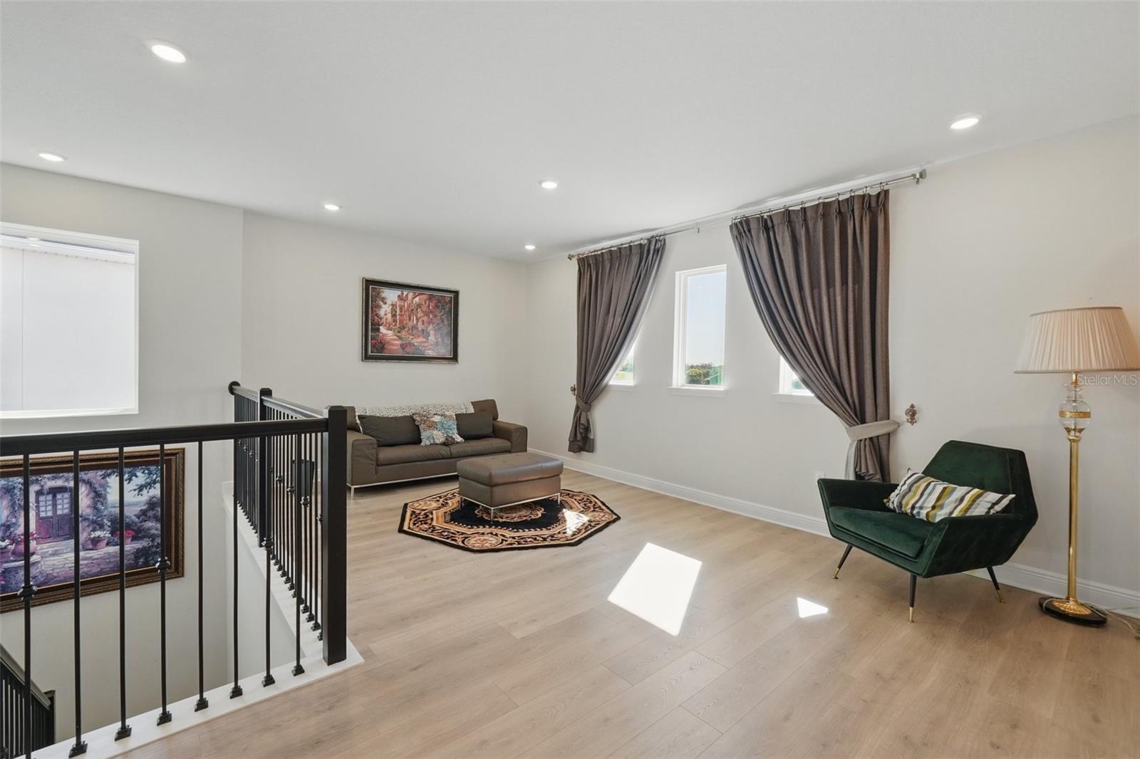 16008 VOLTERRA PT, BELLA COLLINA, FL — photo 37
