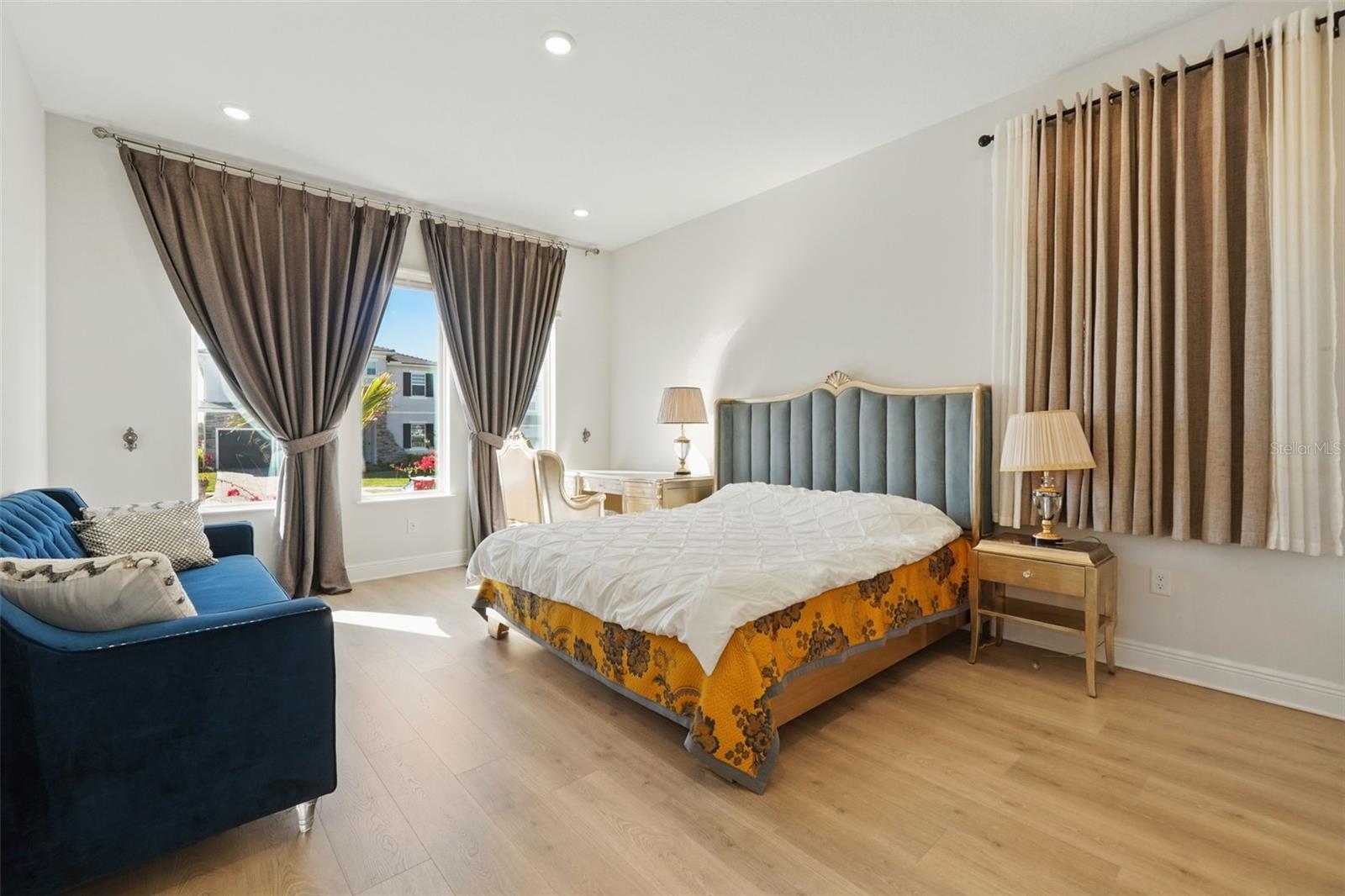16008 VOLTERRA PT, BELLA COLLINA, FL — photo 48