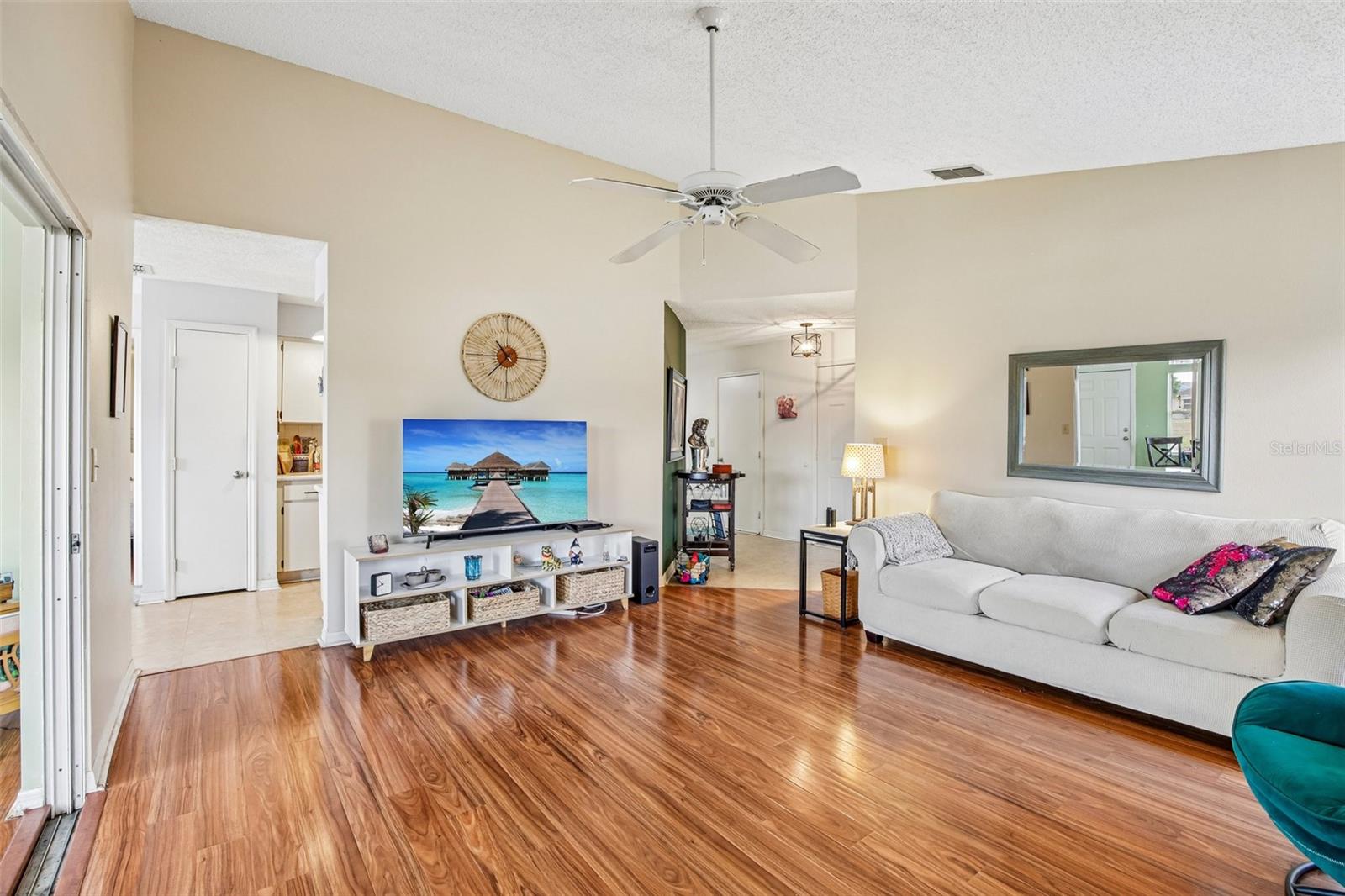 1925 GRAND CYPRESS LN, SUN CITY CENTER, FL — photo 7