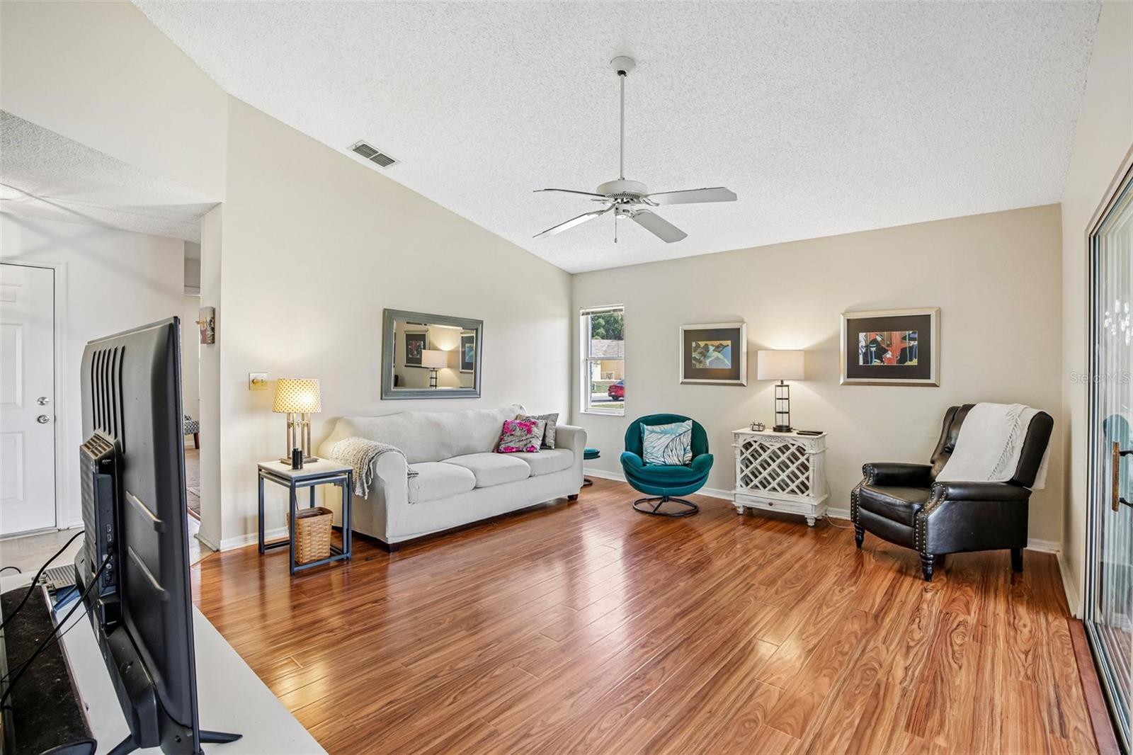 1925 GRAND CYPRESS LN, SUN CITY CENTER, FL — photo 8