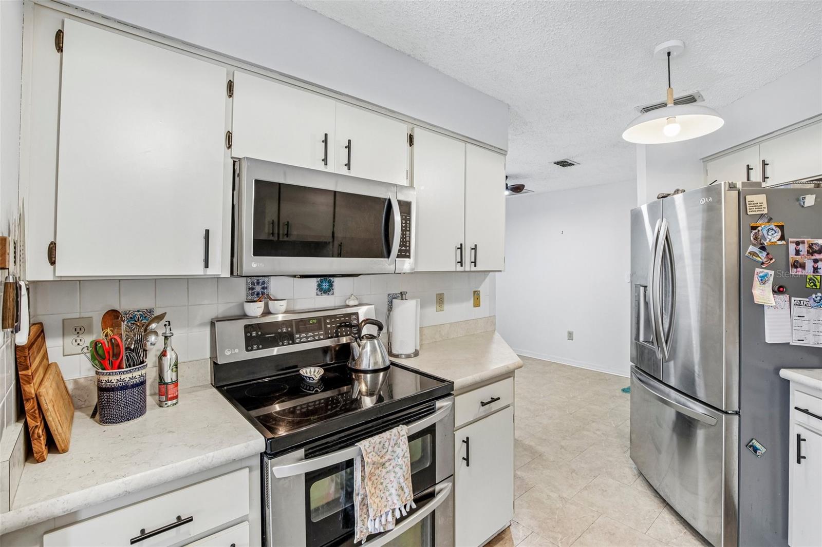 1925 GRAND CYPRESS LN, SUN CITY CENTER, FL — photo 15