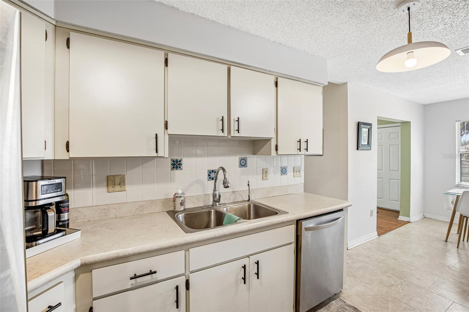 1925 GRAND CYPRESS LN, SUN CITY CENTER, FL — photo 16