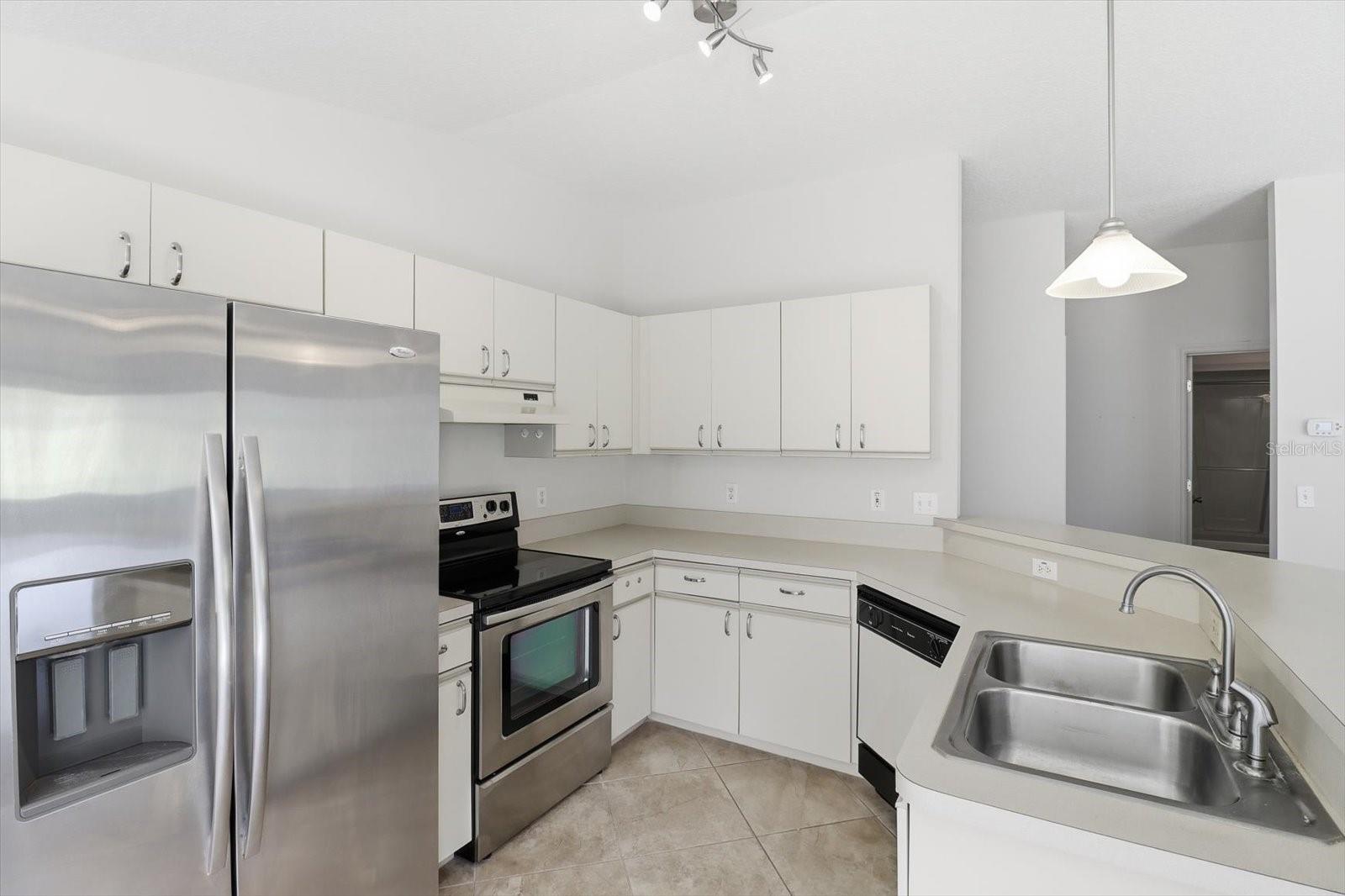 826 W COCKATIEL LOOP, HERNANDO, FL — photo 11