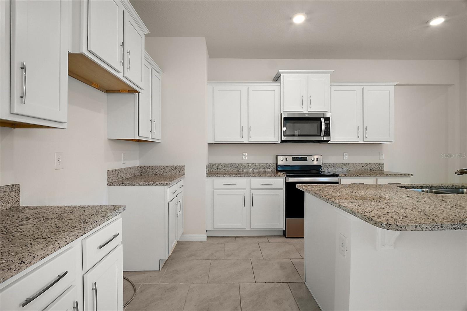 17386 BLAZING STAR CIR, CLERMONT, FL — photo 30