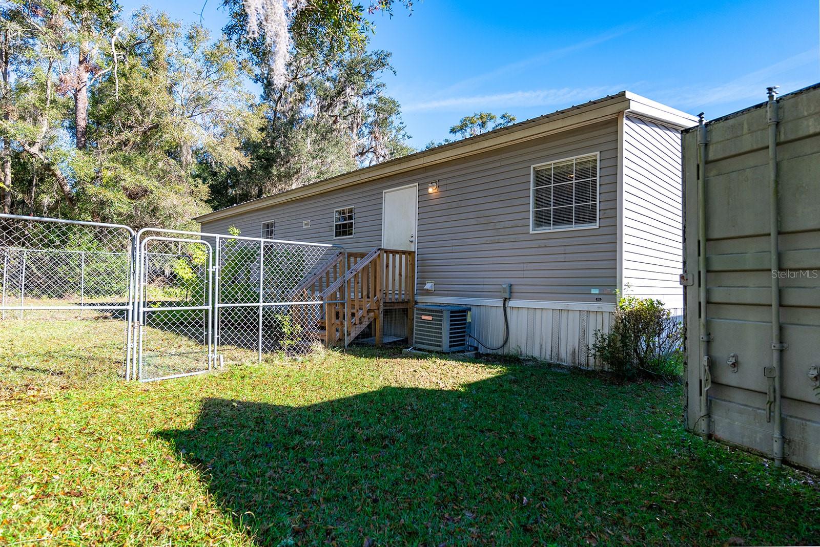 21800 SW 15TH AVE, NEWBERRY, FL — photo 34