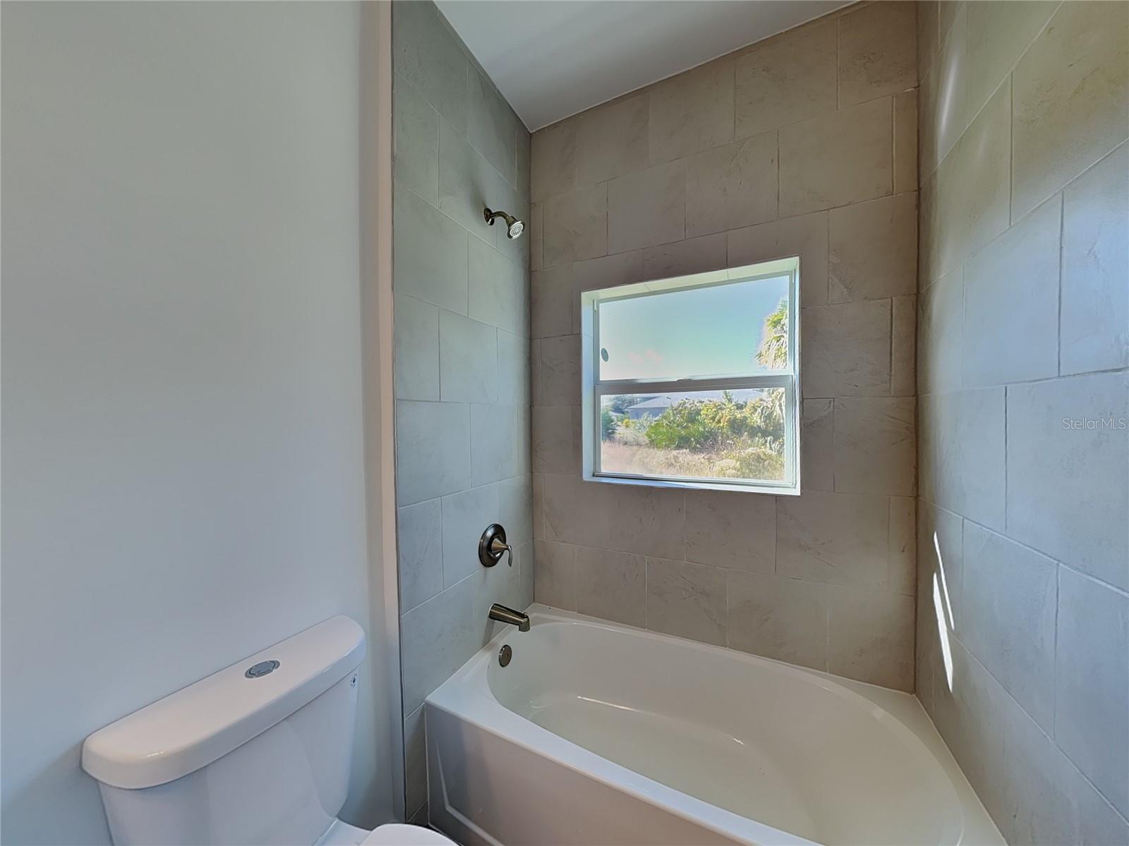 5281 GILLOT BLVD, PORT CHARLOTTE, FL — photo 12