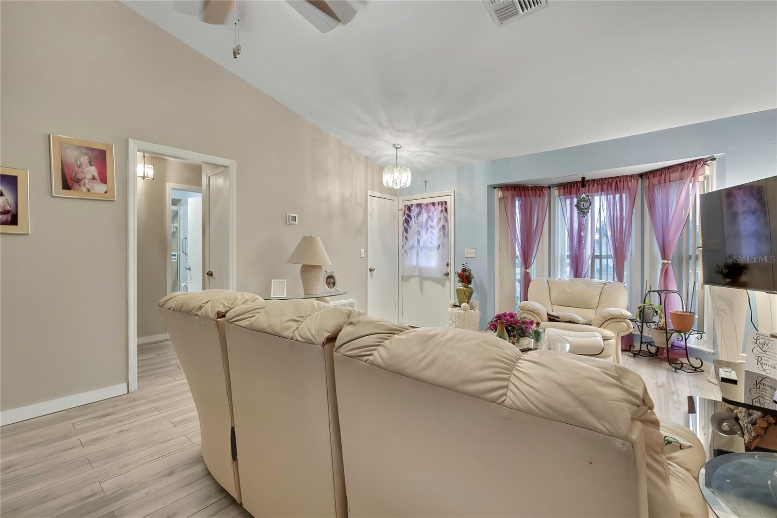 10185 CARRIN RD, SPRING HILL, FL — photo 14