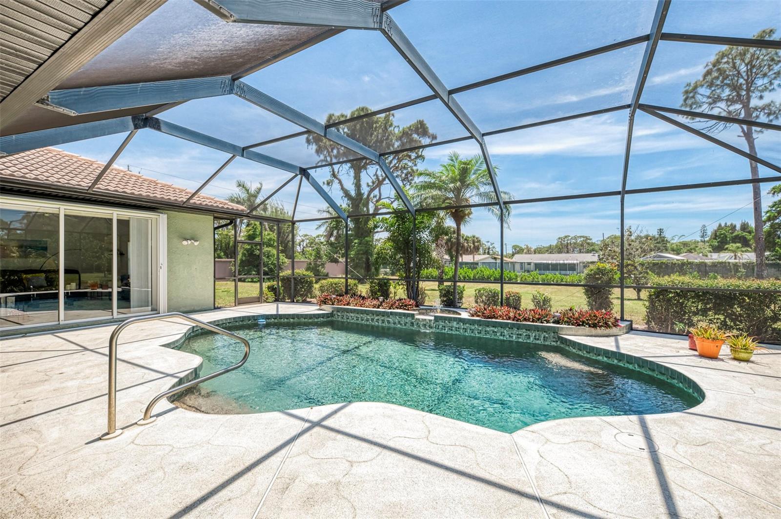 900 PARK PLACE DR, ENGLEWOOD, FL — photo 11