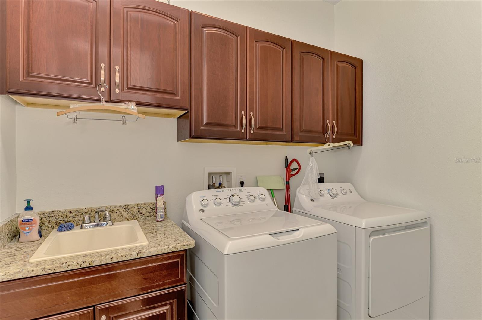 900 PARK PLACE DR, ENGLEWOOD, FL — photo 55