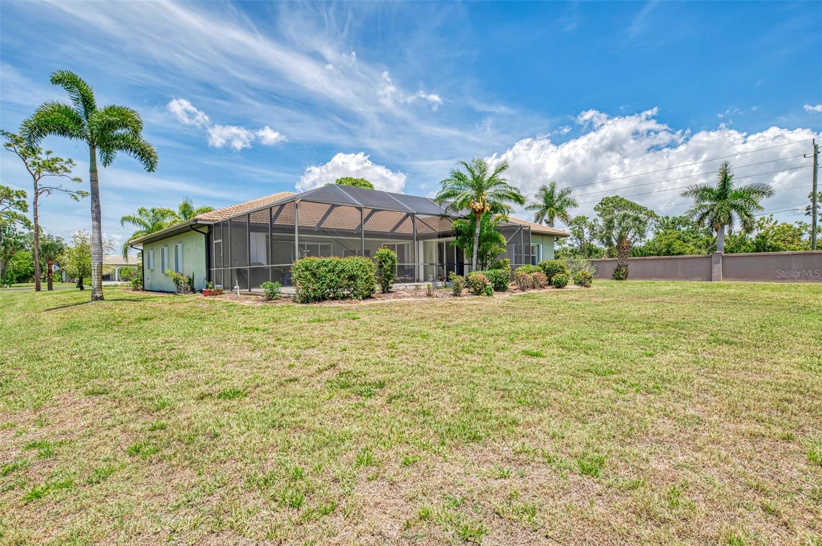 900 PARK PLACE DR, ENGLEWOOD, FL — photo 60