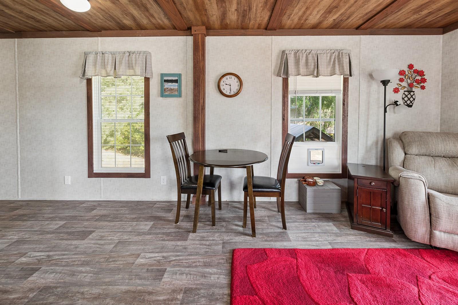 588 S COUNTY ROAD 21, HAWTHORNE, FL — photo 10