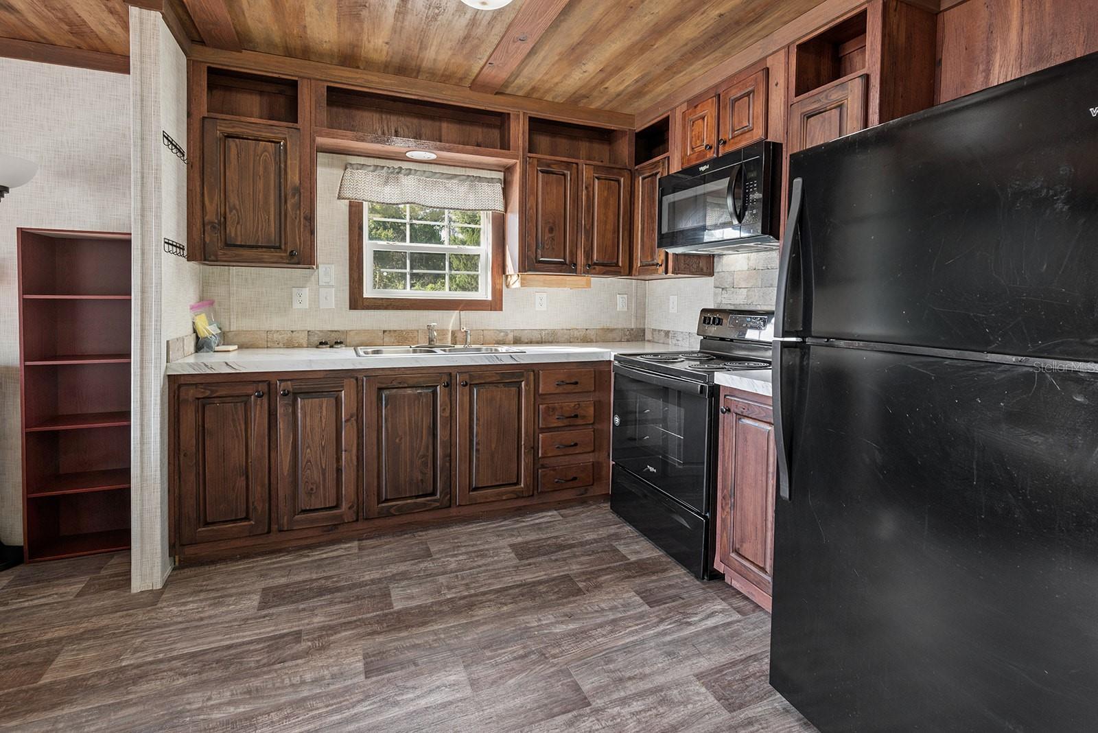 588 S COUNTY ROAD 21, HAWTHORNE, FL — photo 12