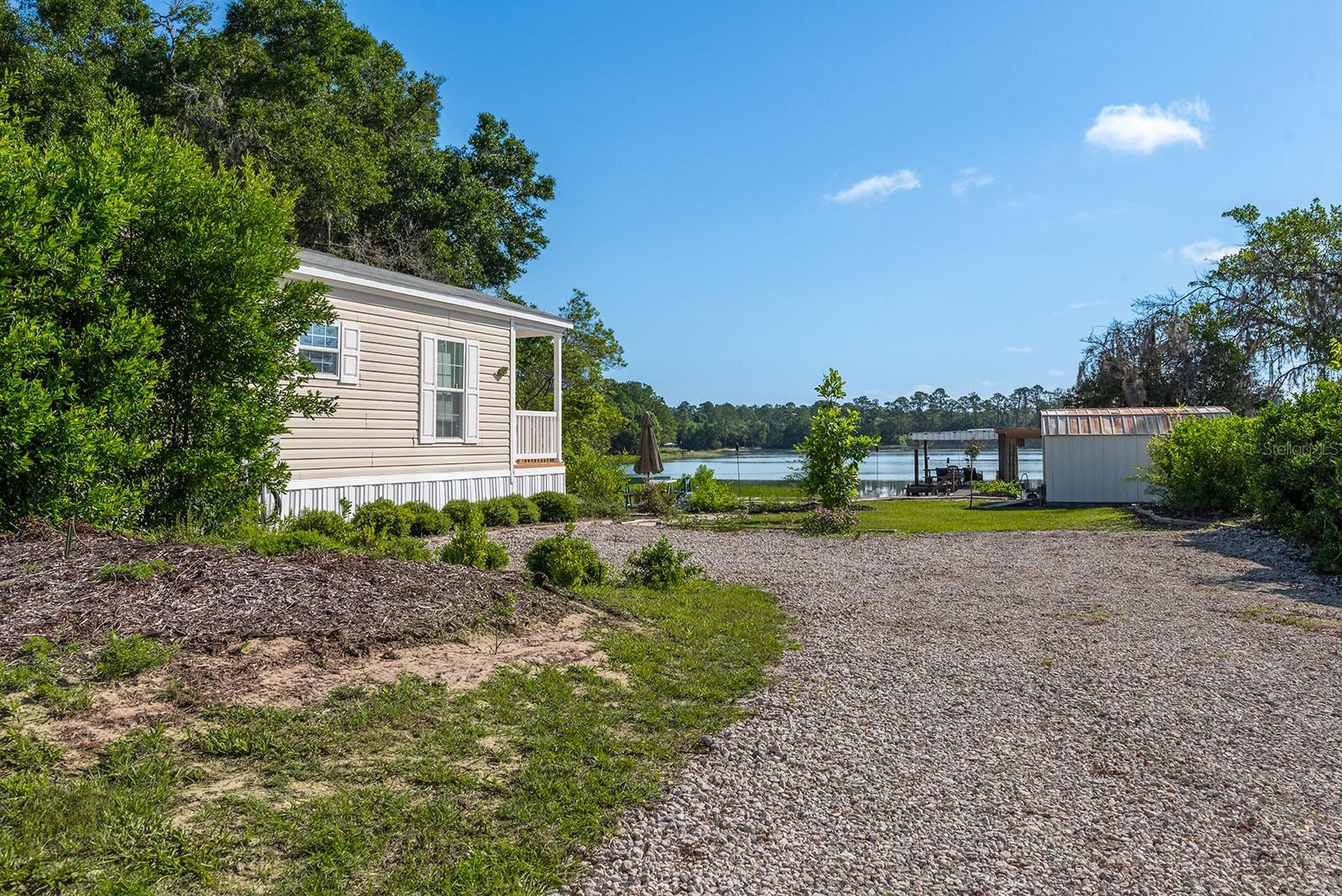 588 S COUNTY ROAD 21, HAWTHORNE, FL — photo 22