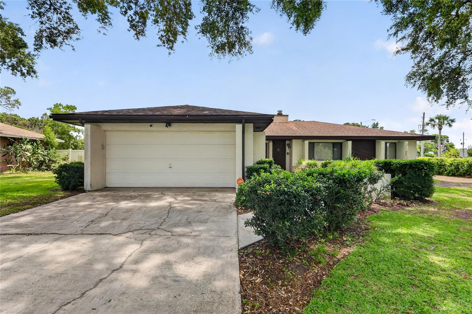 3001 STRATFORD LN, MOUNT DORA, FL