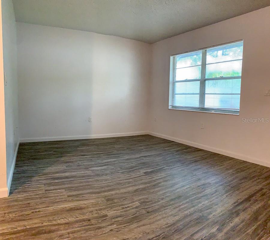 1213 NW 39TH AVE #B4, GAINESVILLE, FL — photo 3