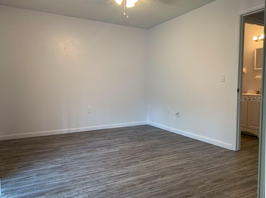 1213 NW 39TH AVE #B4, GAINESVILLE, FL — photo 11