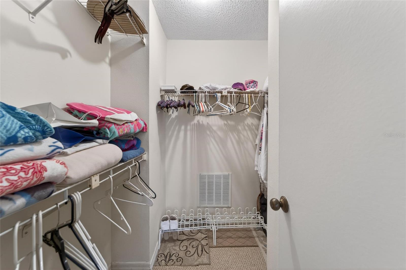 319 KNOTTWOOD CT #2, SUN CITY CENTER, FL — photo 29