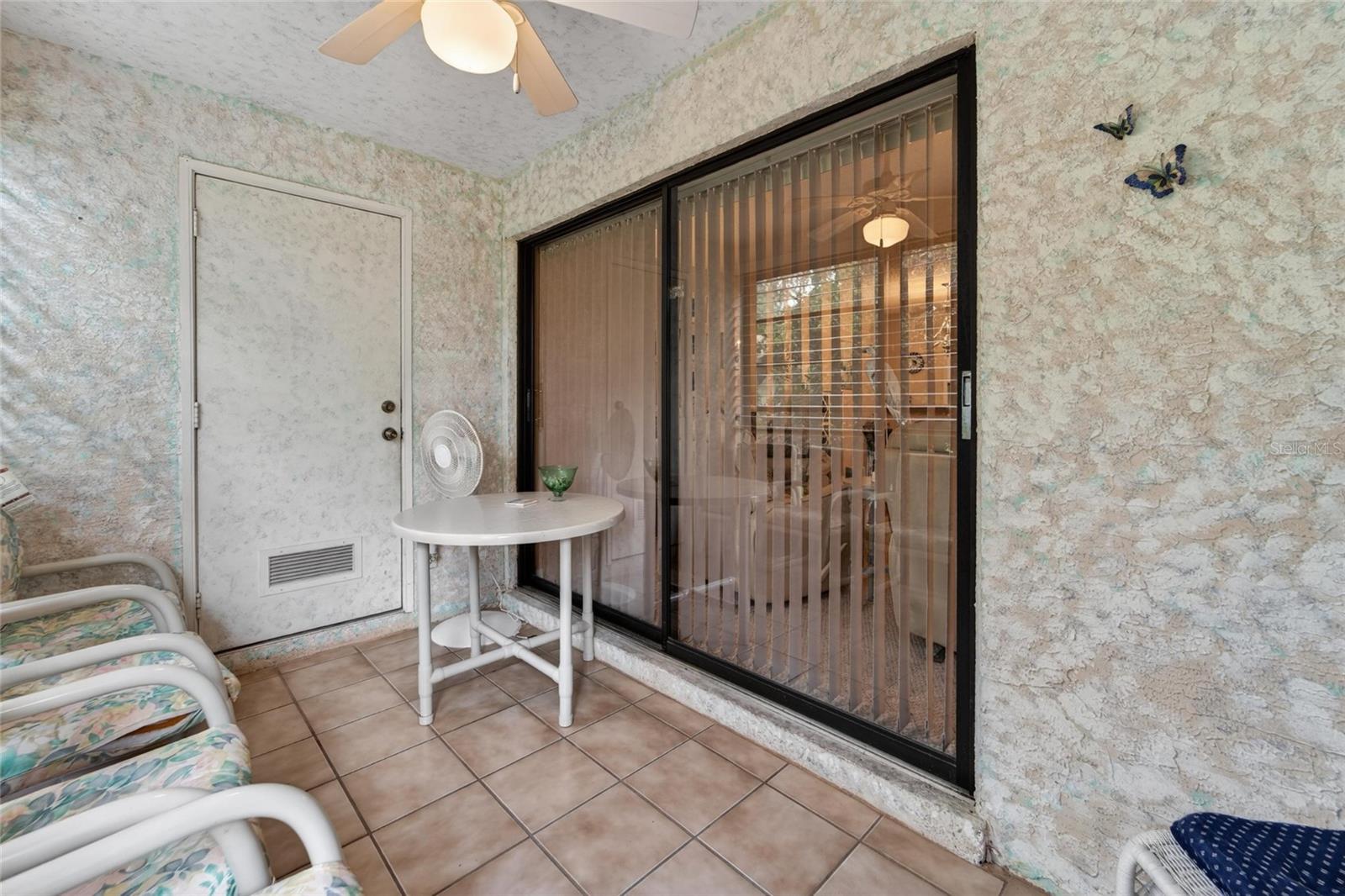 319 KNOTTWOOD CT #2, SUN CITY CENTER, FL — photo 33