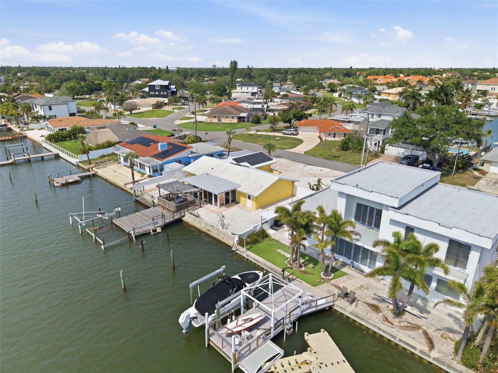 1421 SEA GULL DR S, ST PETERSBURG, FL — photo 9