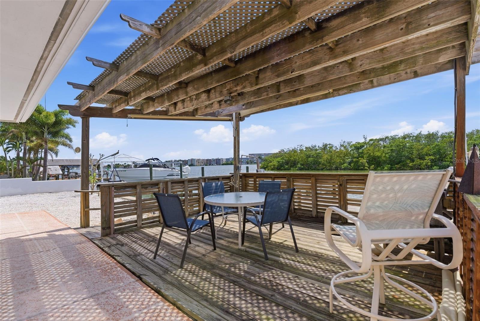 1421 SEA GULL DR S, ST PETERSBURG, FL — photo 18