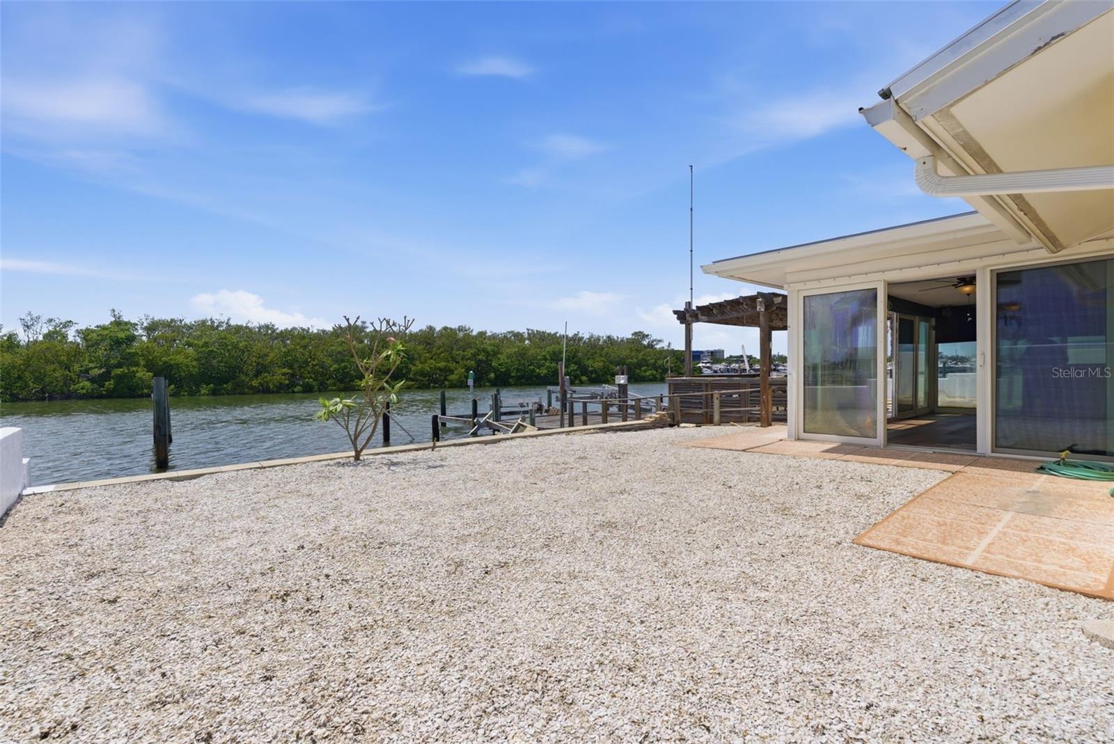 1421 SEA GULL DR S, ST PETERSBURG, FL — photo 20