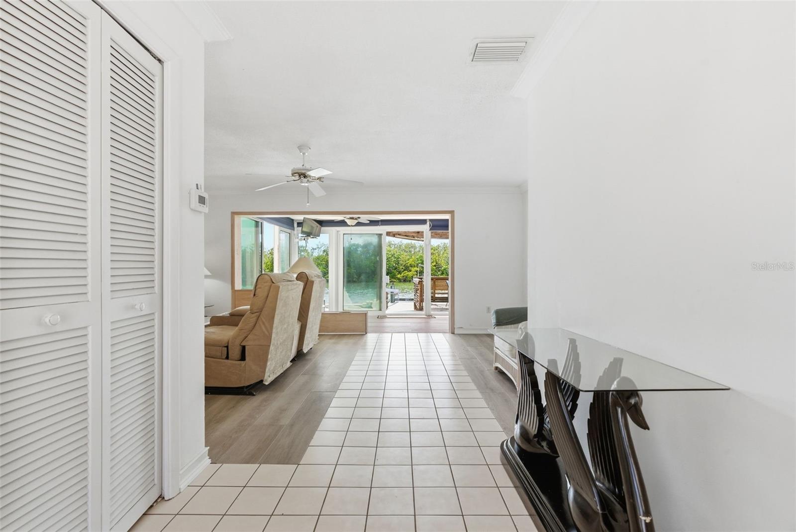 1421 SEA GULL DR S, ST PETERSBURG, FL — photo 28