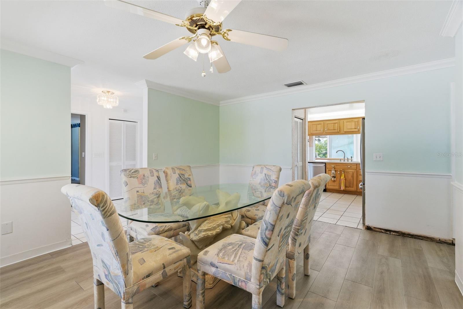 1421 SEA GULL DR S, ST PETERSBURG, FL — photo 45