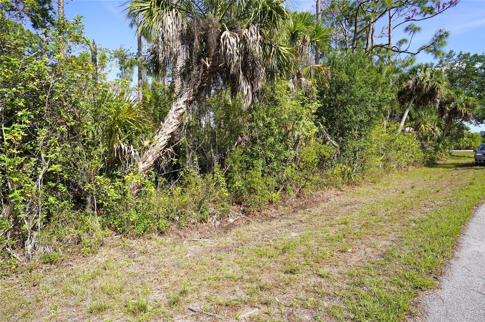 510 DAILEY ST, PORT CHARLOTTE, FL — photo 4