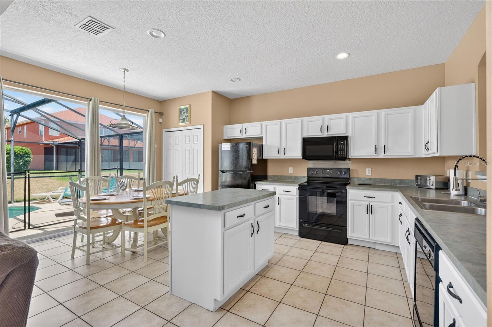 130 SARAGOSSA AVE, DAVENPORT, FL — photo 13