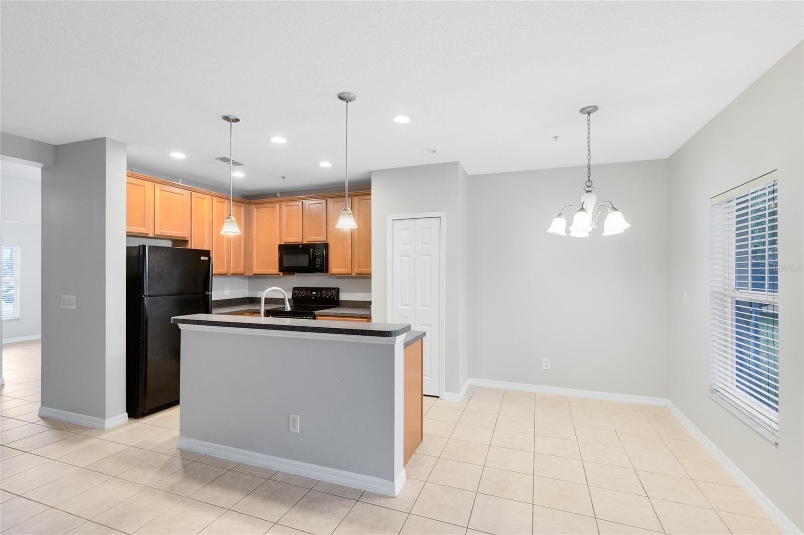 2064 CYPRESS BAY BLVD, KISSIMMEE, FL — photo 5