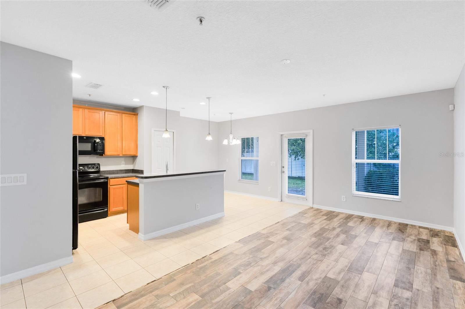 2064 CYPRESS BAY BLVD, KISSIMMEE, FL — photo 7