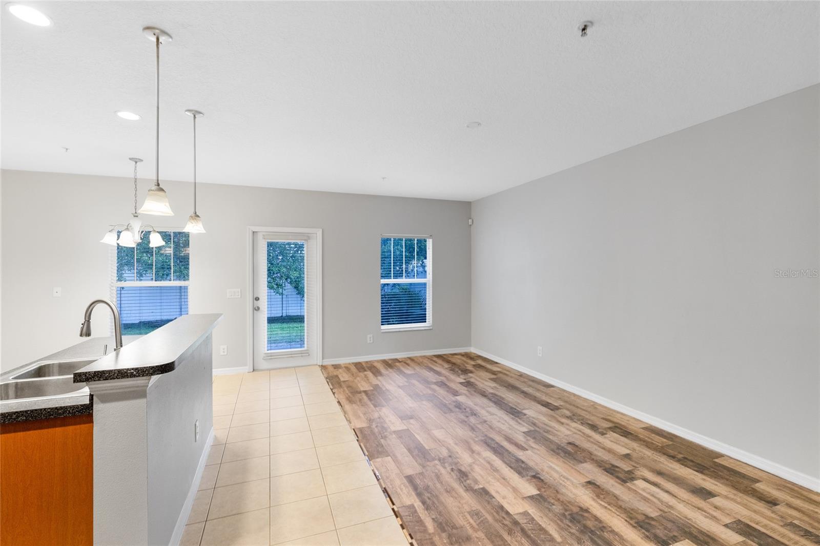2064 CYPRESS BAY BLVD, KISSIMMEE, FL — photo 8