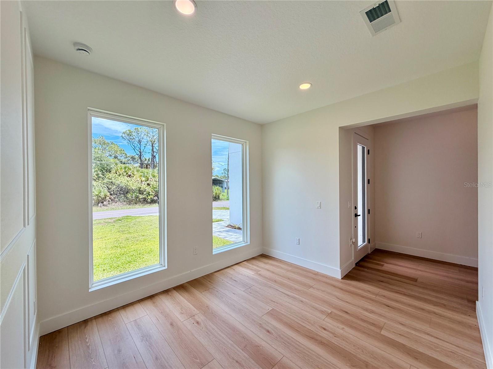 301 EPPINGER DR, PORT CHARLOTTE, FL — photo 11