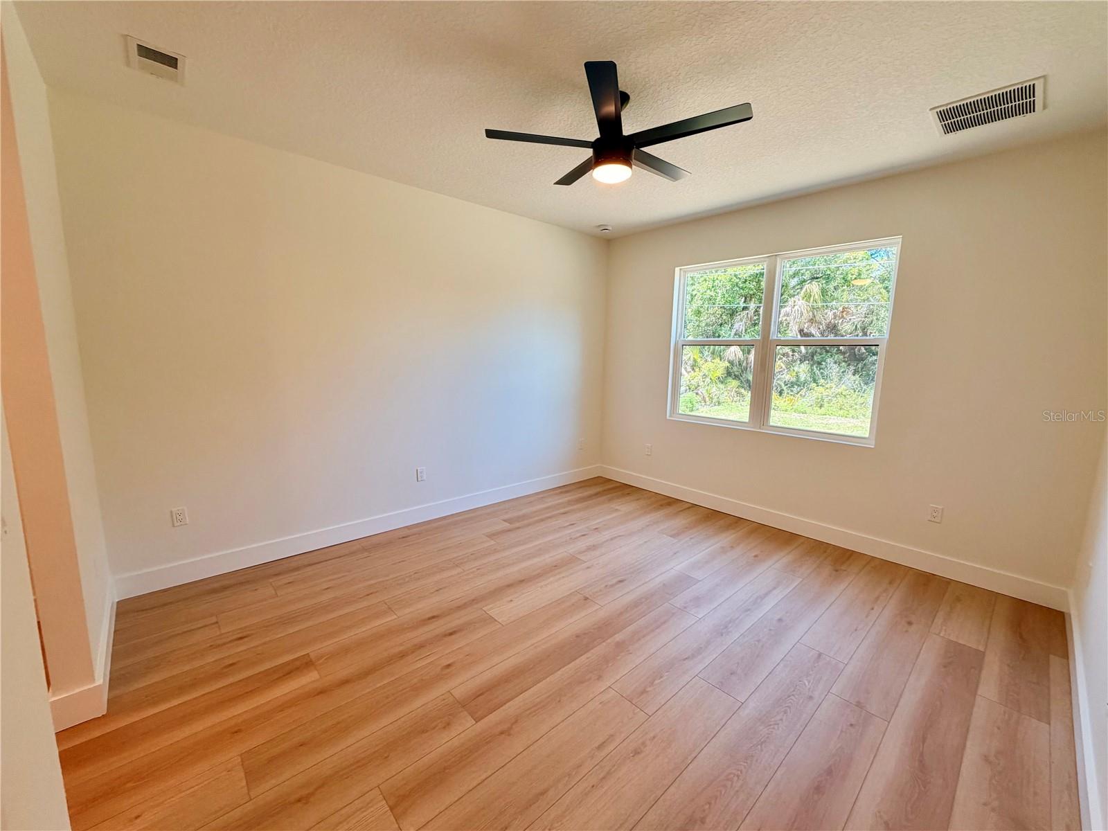 301 EPPINGER DR, PORT CHARLOTTE, FL — photo 28
