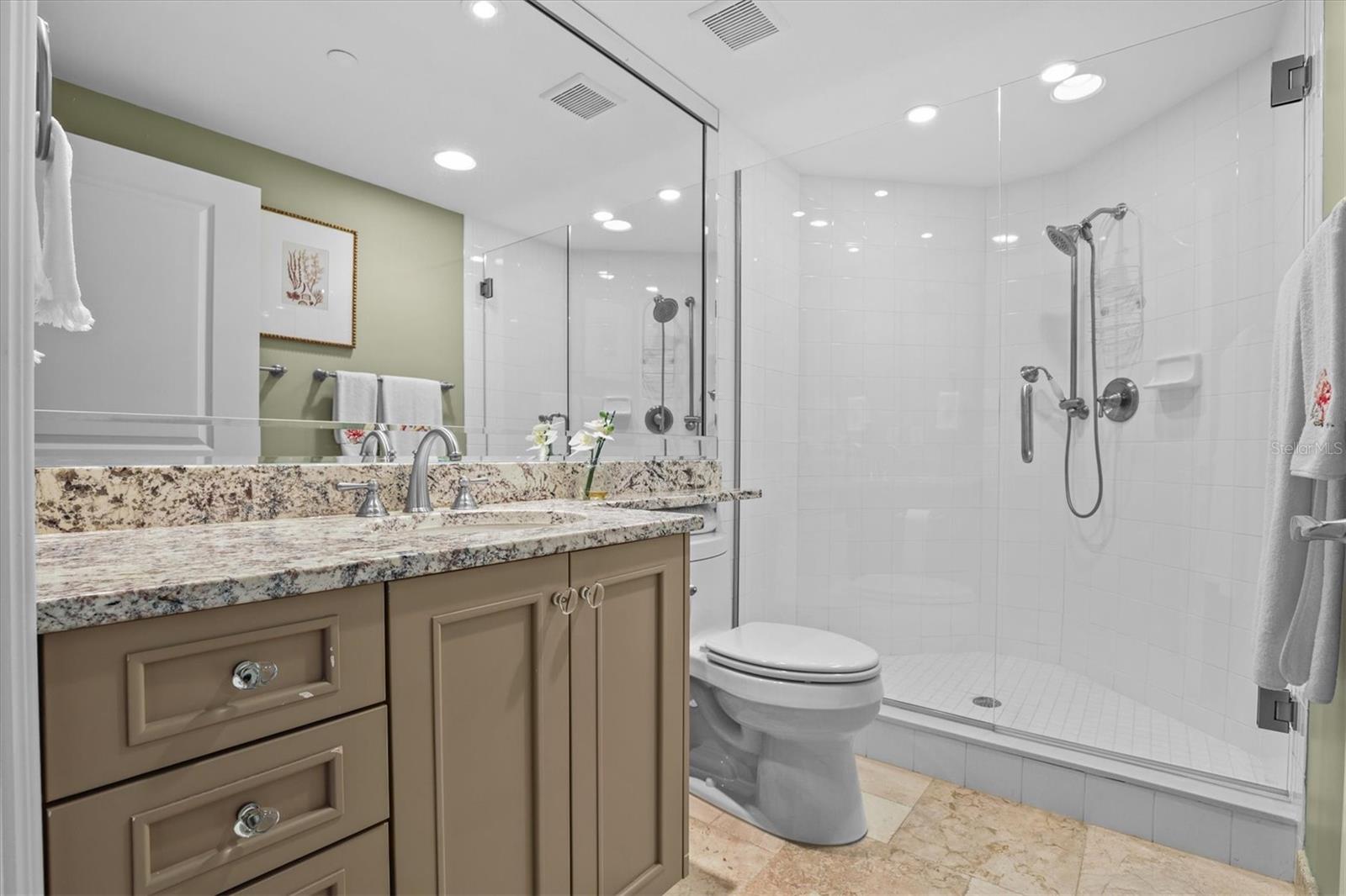 1170 GULF BLVD #201, CLEARWATER BEACH, FL — photo 20
