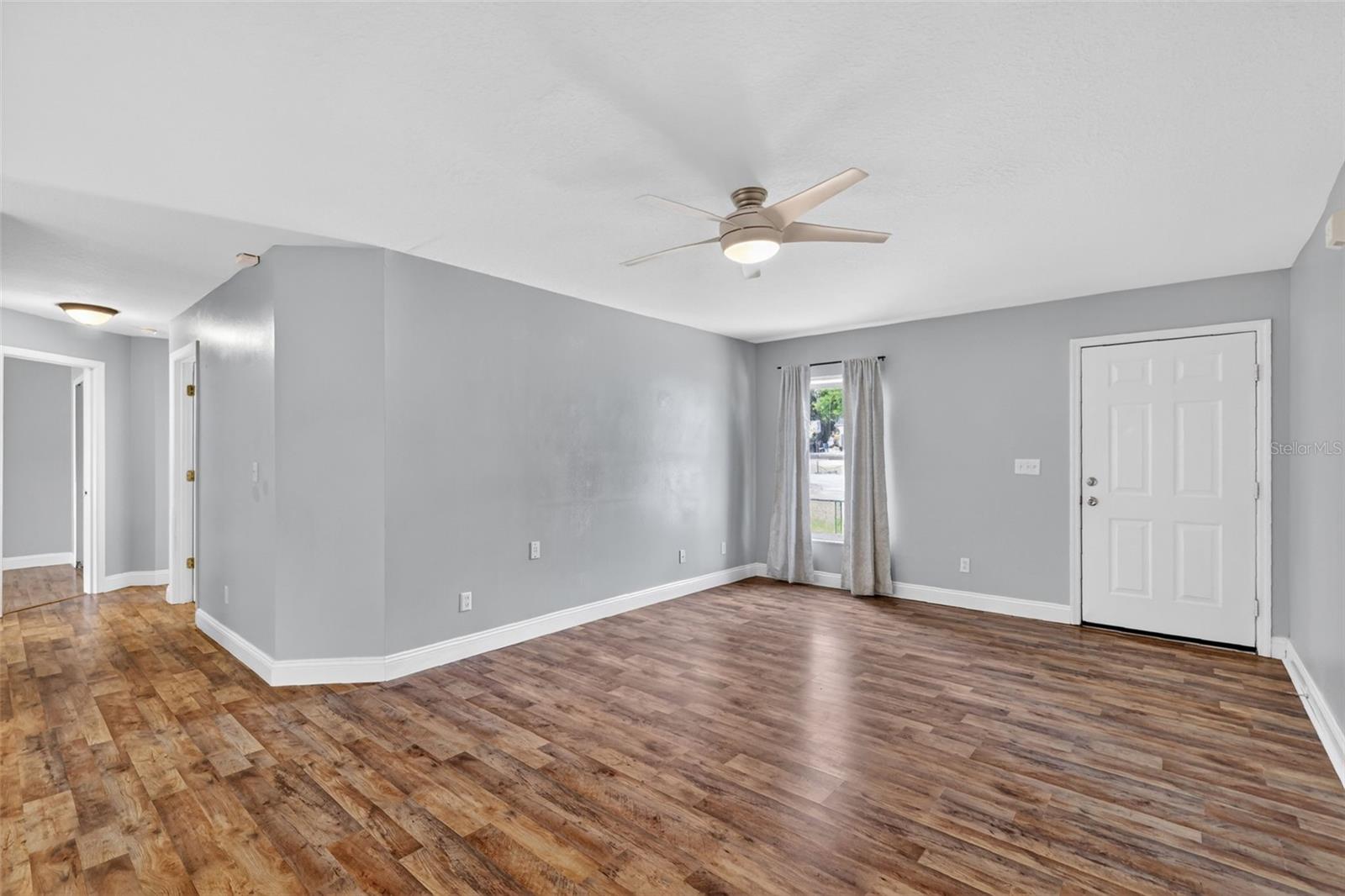36 BAY RIDGE LOOP, MASCOTTE, FL — photo 16
