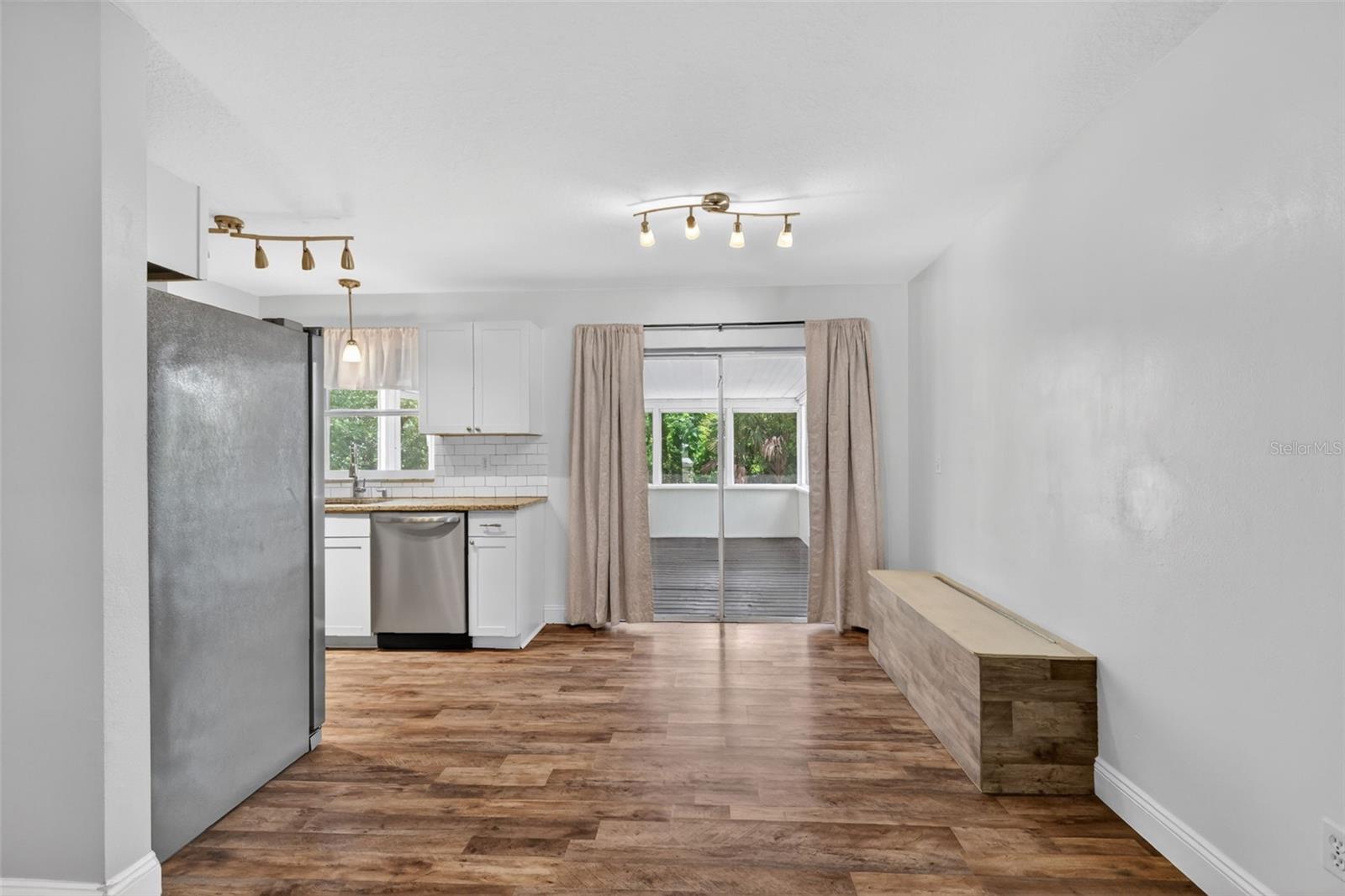 36 BAY RIDGE LOOP, MASCOTTE, FL — photo 19