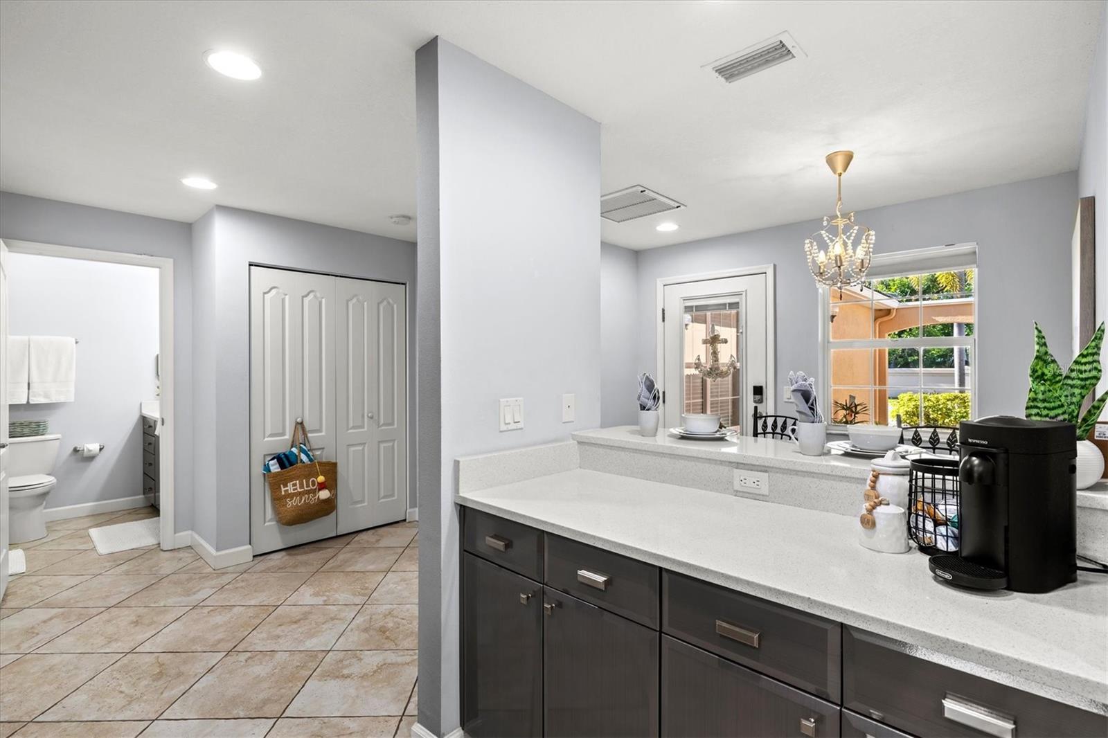 6626 7TH AVENUE CIR W, BRADENTON, FL — photo 14