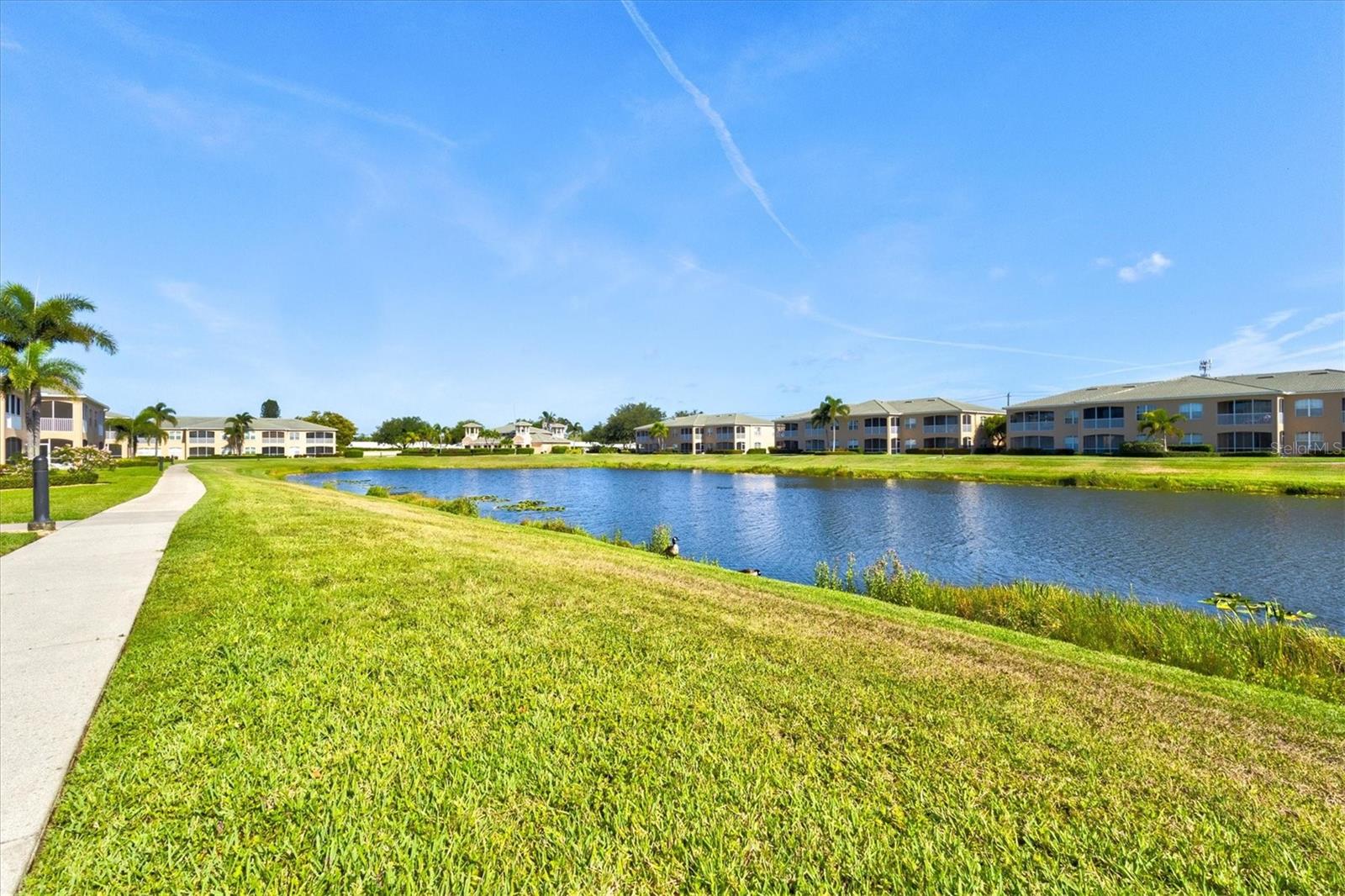 6626 7TH AVENUE CIR W, BRADENTON, FL — photo 57