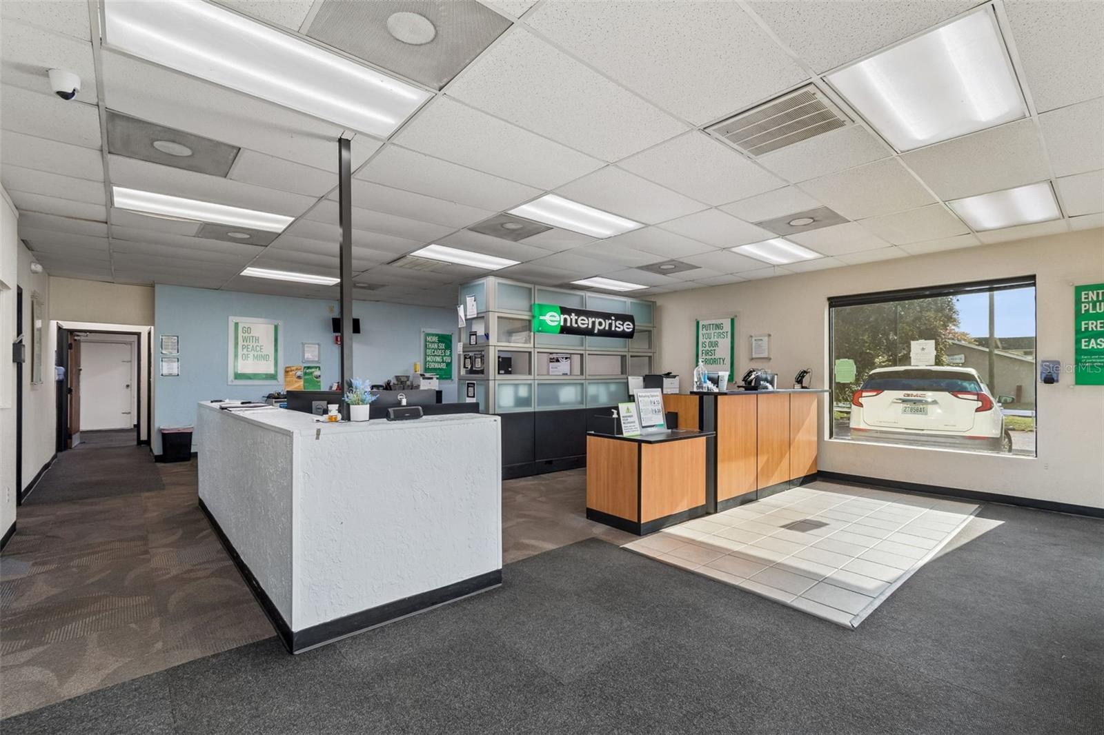 4901 E BUSCH BLVD, TAMPA, FL — photo 9