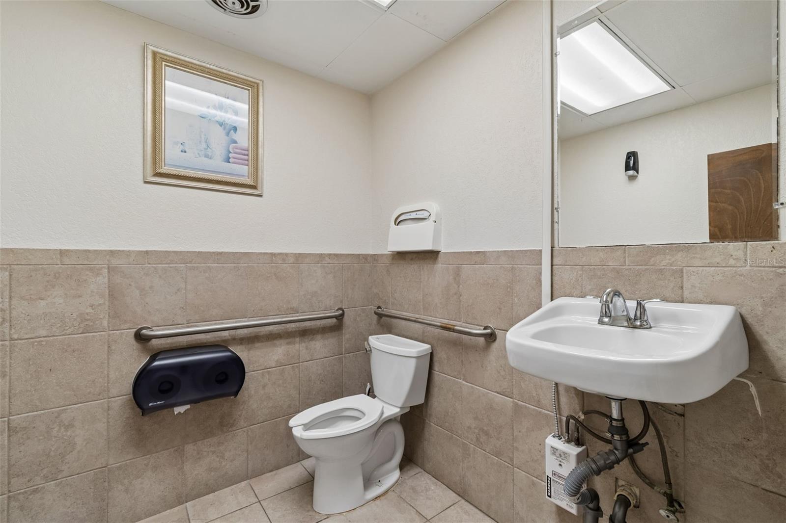 4901 E BUSCH BLVD, TAMPA, FL — photo 16