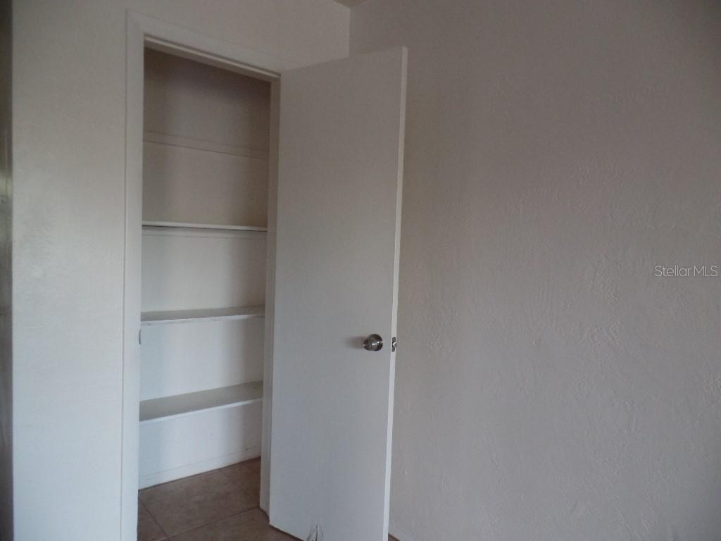 1240 70TH ST N #7, ST PETERSBURG, FL — photo 4