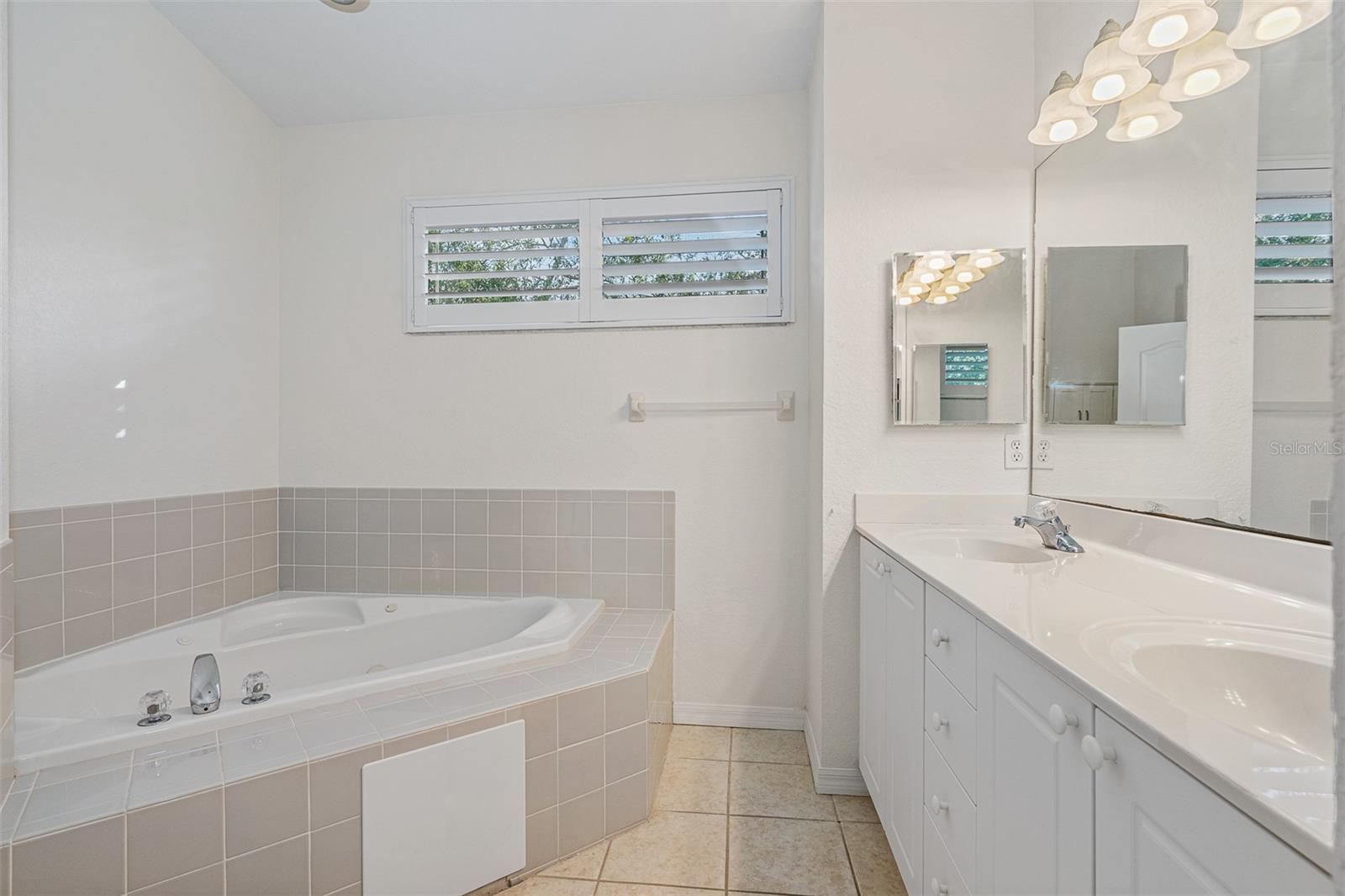 1381 CURLEW RD, DUNEDIN, FL — photo 25