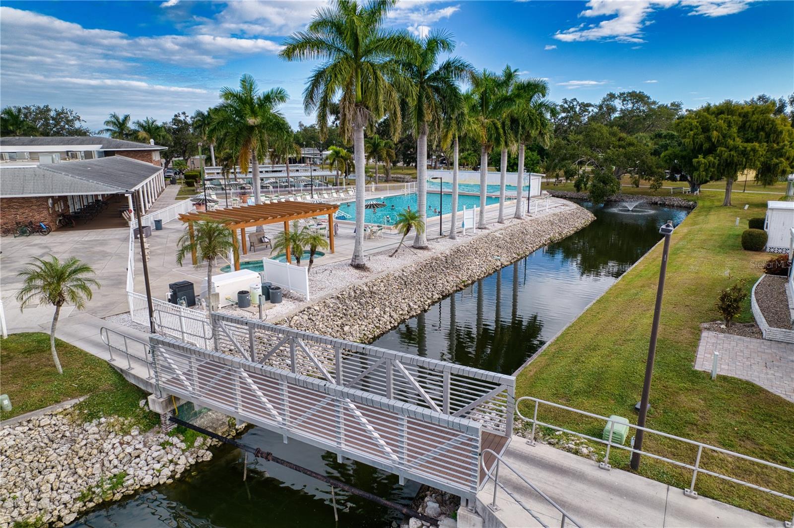 3227 BAYBERRY TER, SARASOTA, FL — photo 39