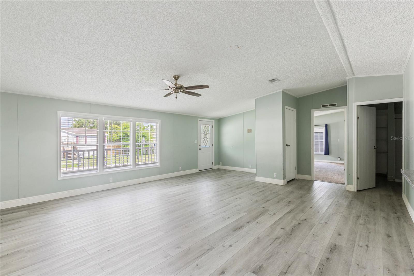 3518 KIAH DR, WESLEY CHAPEL, FL — photo 3